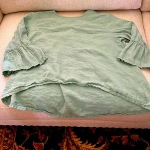 Bryn Walker hi-lo linen top mint green; round neck; worn once; excellent cond
